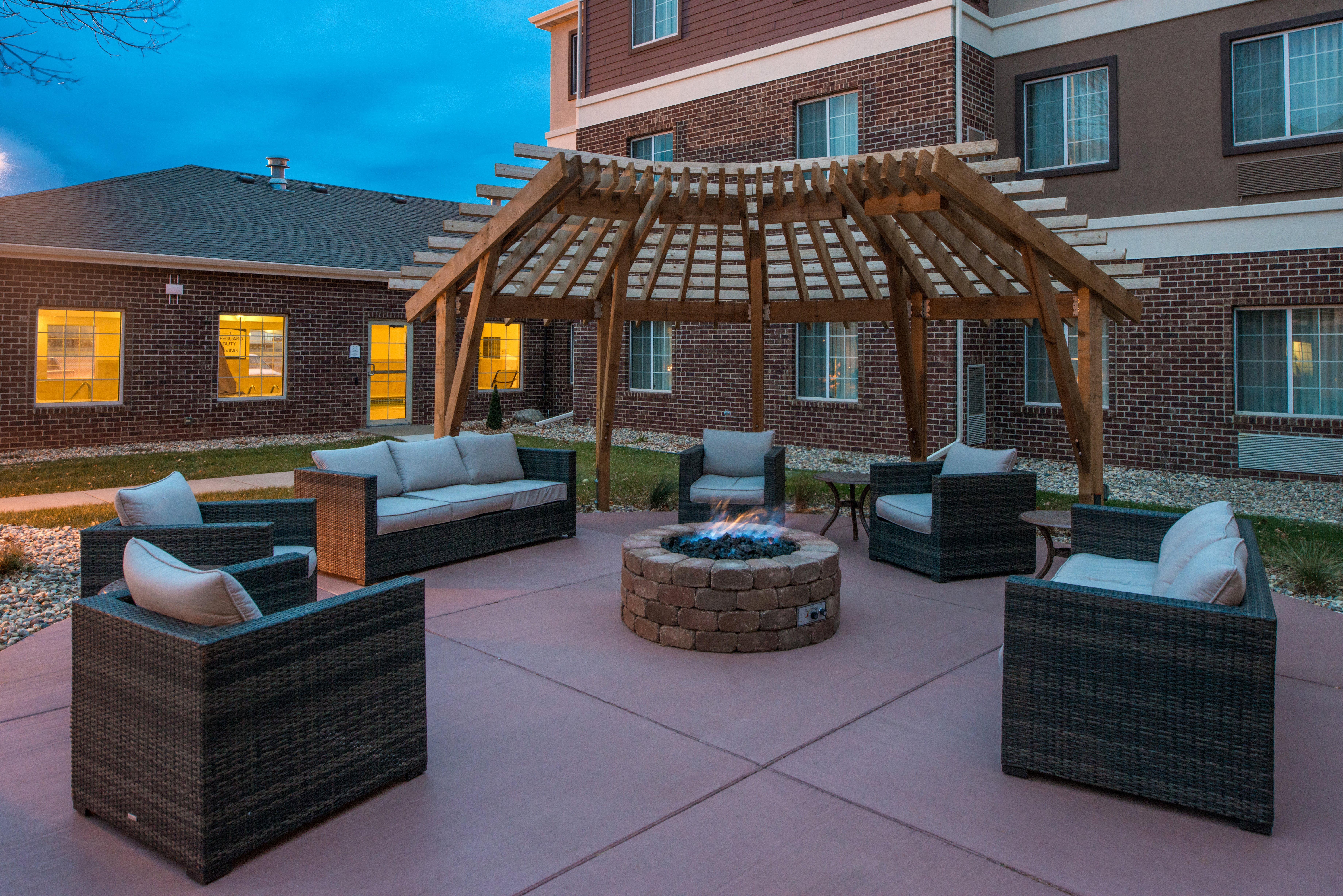 Staybridge Suites Sioux Falls At Empire Mall By Ihg Buitenkant foto